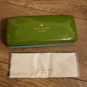 Kate Spade Chic Feminine Sturdy Classic Sunglass Case